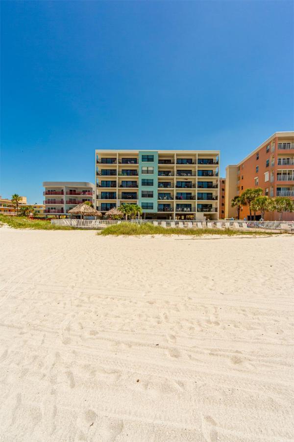 301 Sandy Shores Condos St. Pete Beach Exterior foto