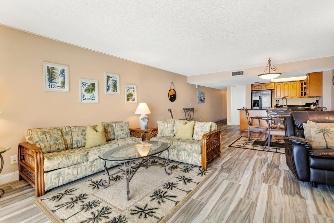 301 Sandy Shores Condos St. Pete Beach Exterior foto