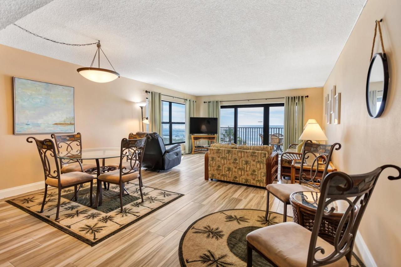 301 Sandy Shores Condos St. Pete Beach Exterior foto