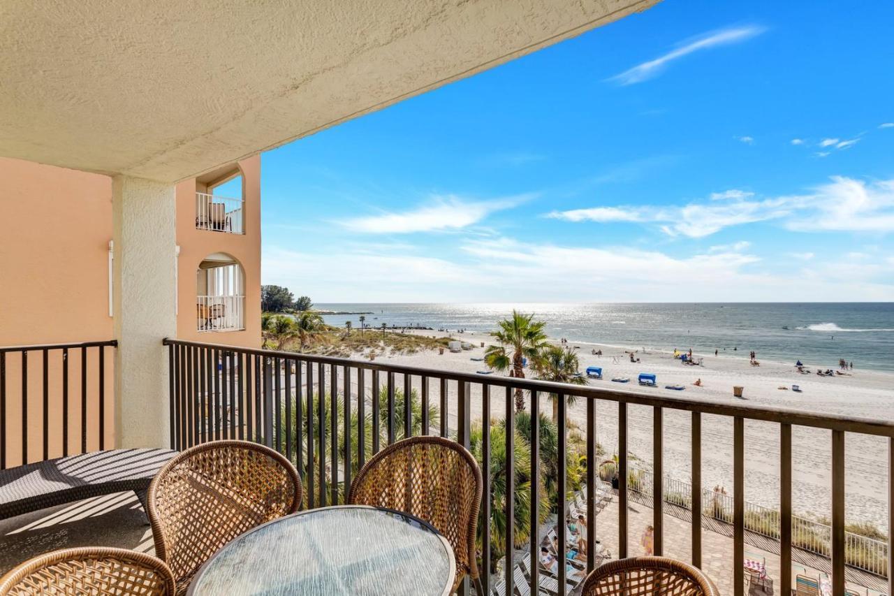 301 Sandy Shores Condos St. Pete Beach Exterior foto